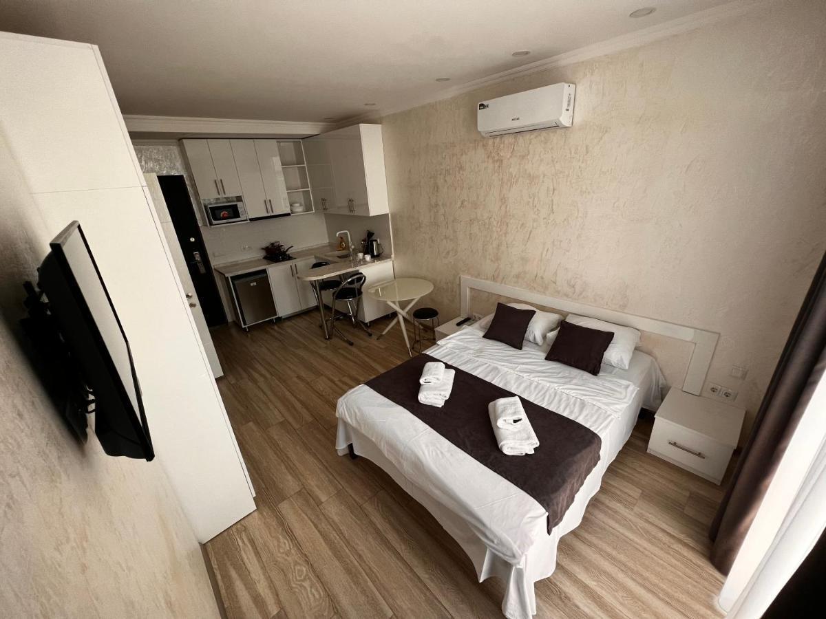 27 Floor Apartments Batumi Kültér fotó