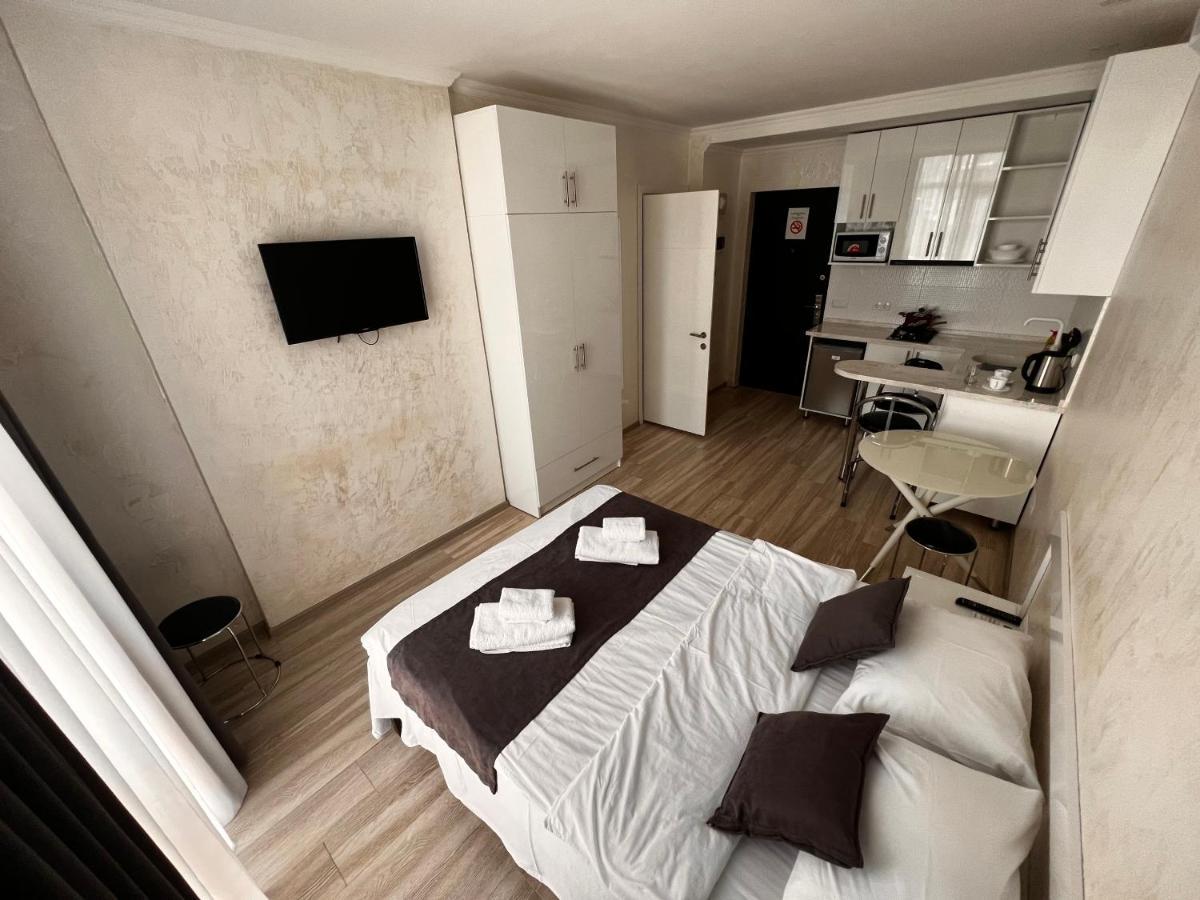 27 Floor Apartments Batumi Kültér fotó