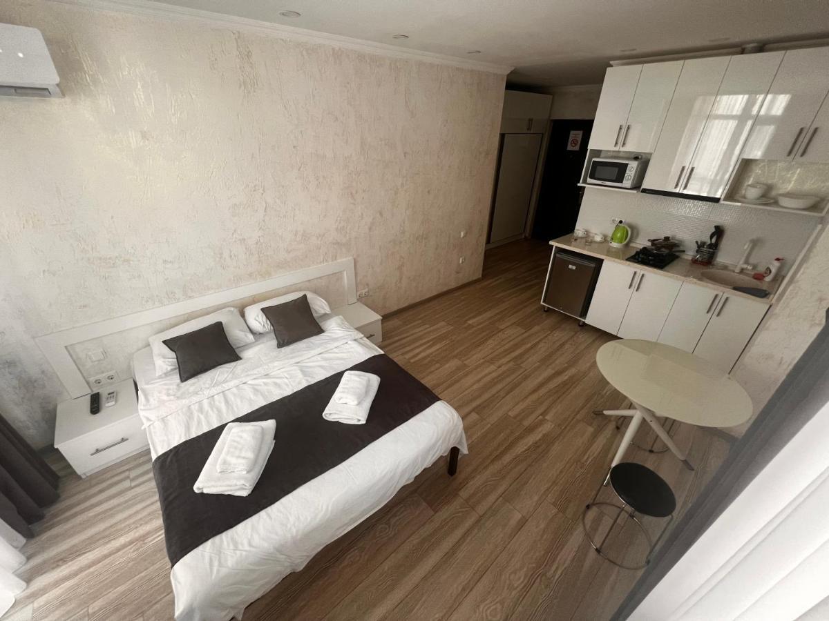 27 Floor Apartments Batumi Kültér fotó