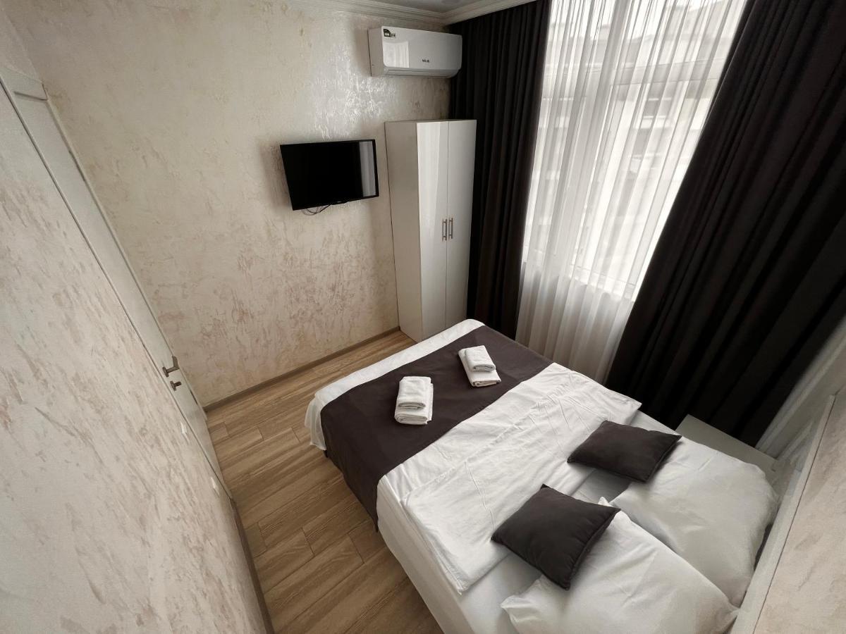 27 Floor Apartments Batumi Kültér fotó